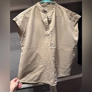 FIGS Women's Khaki Scrub Set